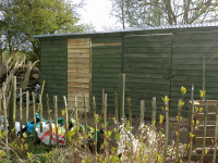 G.E. 85 - Grove - Completing the Shed! - 2 - .jpg